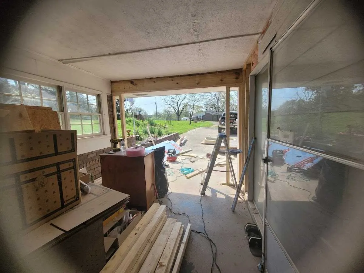 Air movers and dehumidifier for Drying & Dehumidification in Burnsville